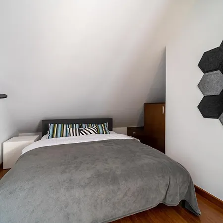 Trevilles Mountain View - 8 Os Z Widokiem I 3 Sypialniami Шклярська Поремба